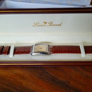 New in box Lucien Piccard chronograph watch 68-017